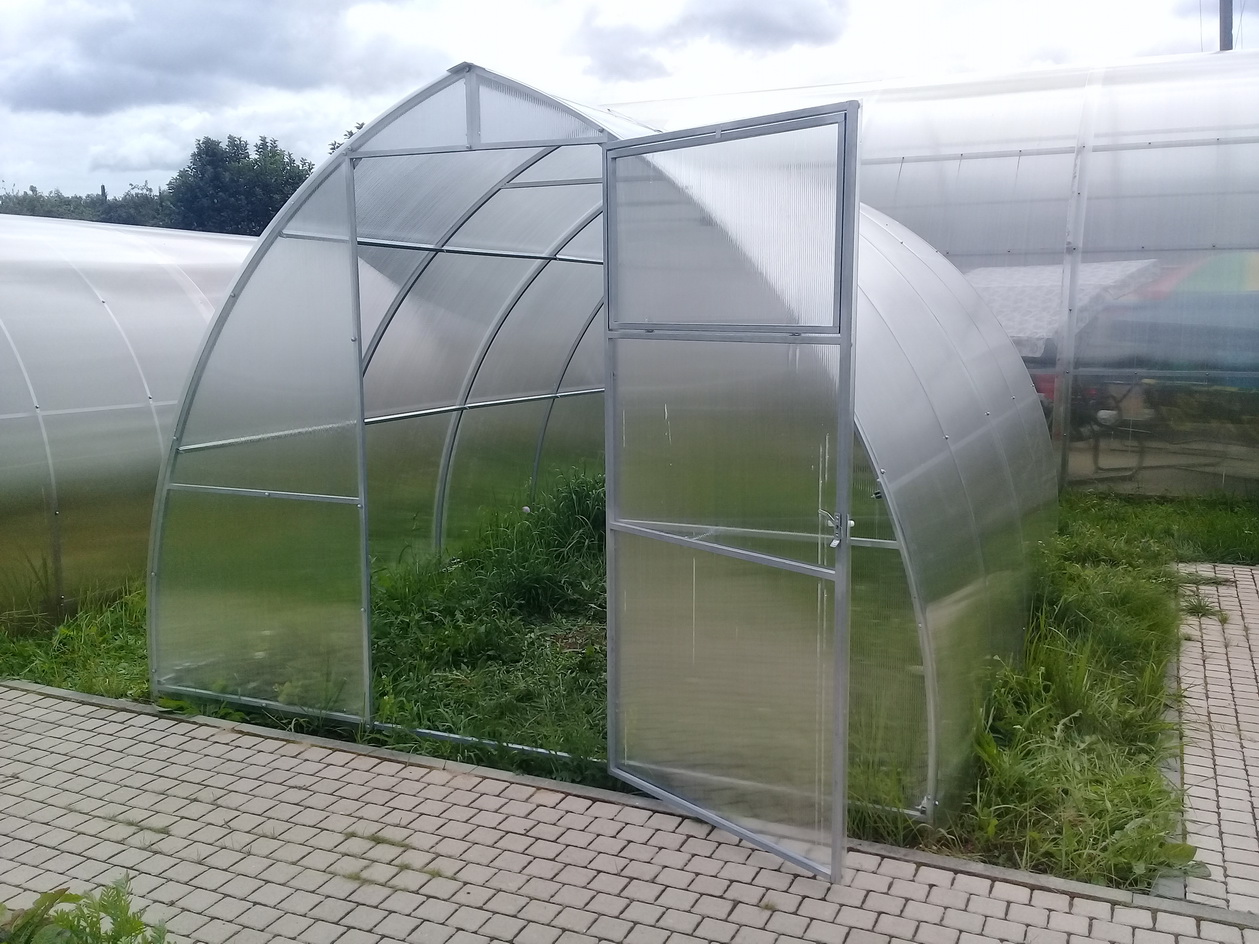 Kasvuhoone Vita 3x6 polükarbonaat 6mm katega